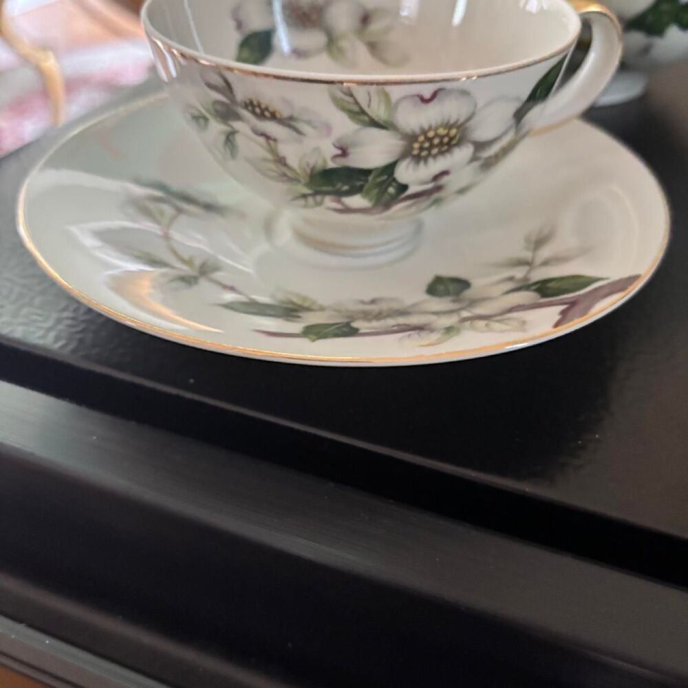multi Dinnerware - Picture 7 of 8